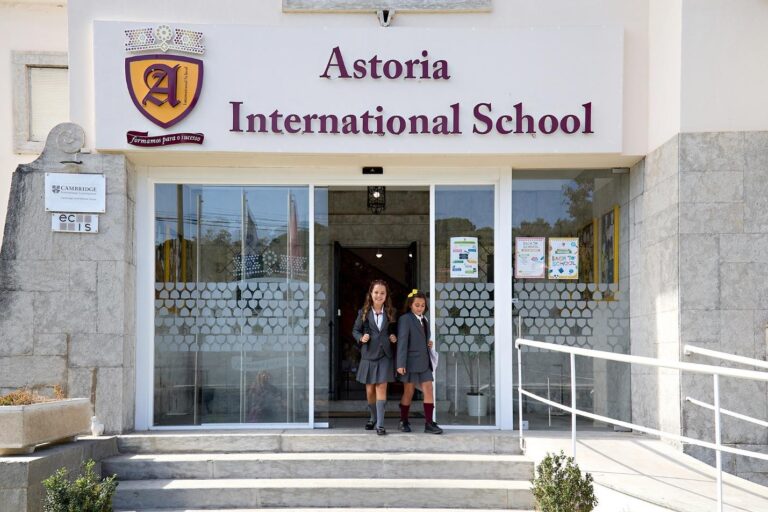 entrada do colégio internacional astoria